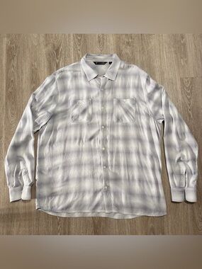 Travis Mathew Men’s XL Gray Plaid Button Up Shirt Rayon Blend Long Sleeve Stretc